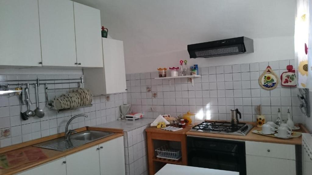 Beb I Girasoli Lägenhet Dolceacqua Exteriör bild