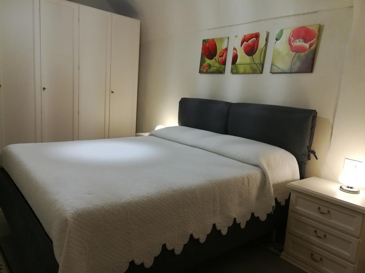 Beb I Girasoli Lägenhet Dolceacqua Exteriör bild
